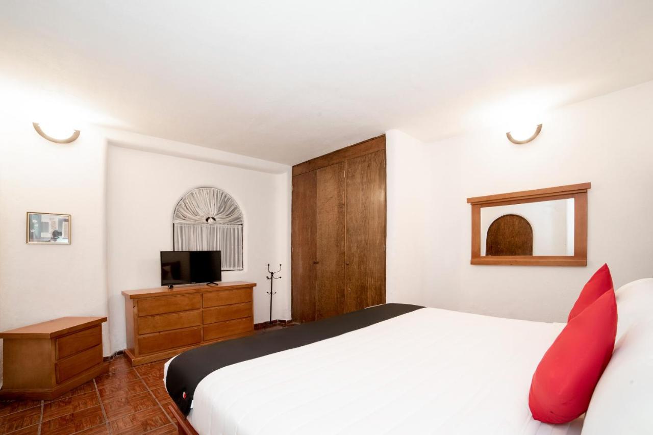 Capital O Next Yard Hotel & Suites Tequisquiapan San Luis Potosi Exterior photo