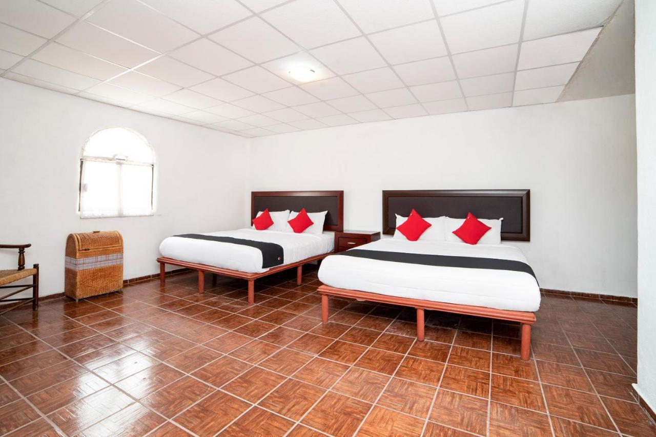 Capital O Next Yard Hotel & Suites Tequisquiapan San Luis Potosi Exterior photo
