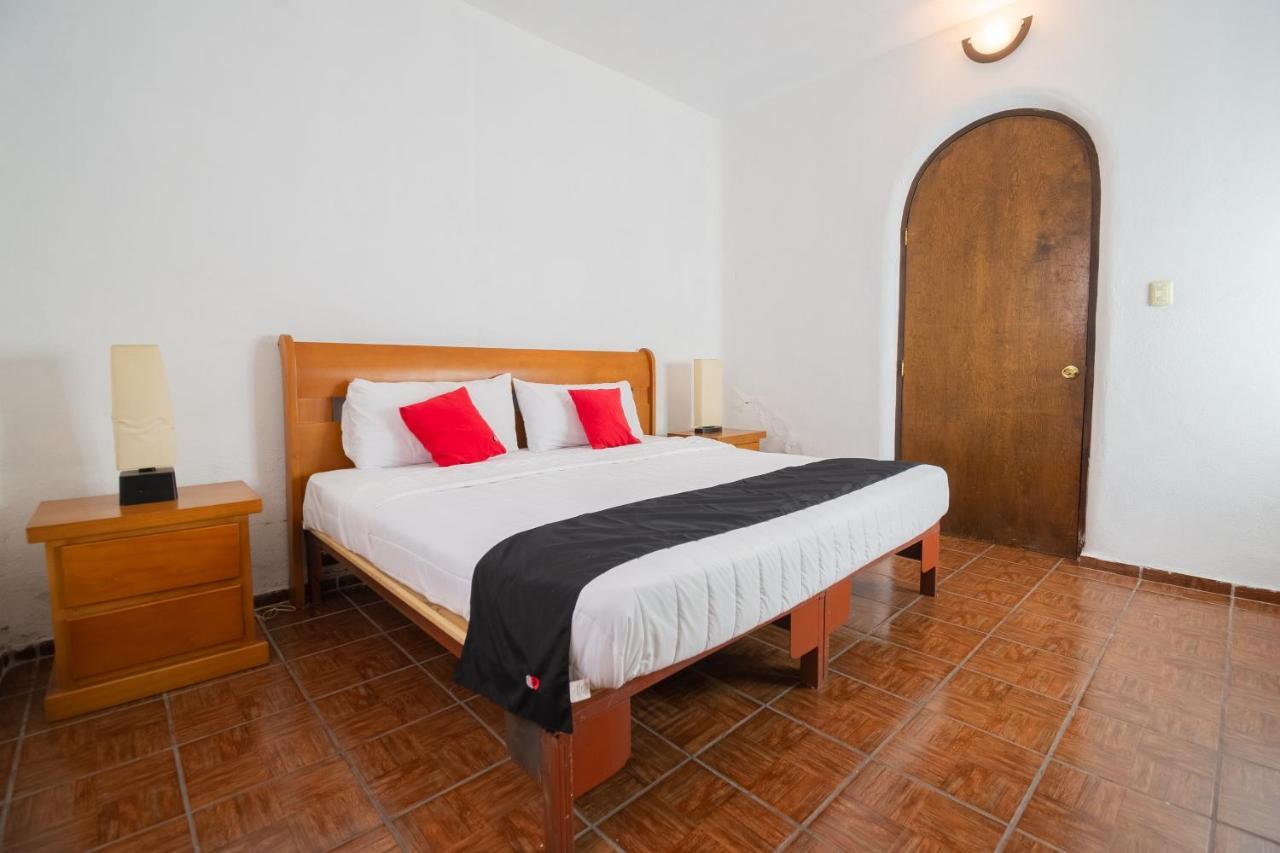 Capital O Next Yard Hotel & Suites Tequisquiapan San Luis Potosi Exterior photo