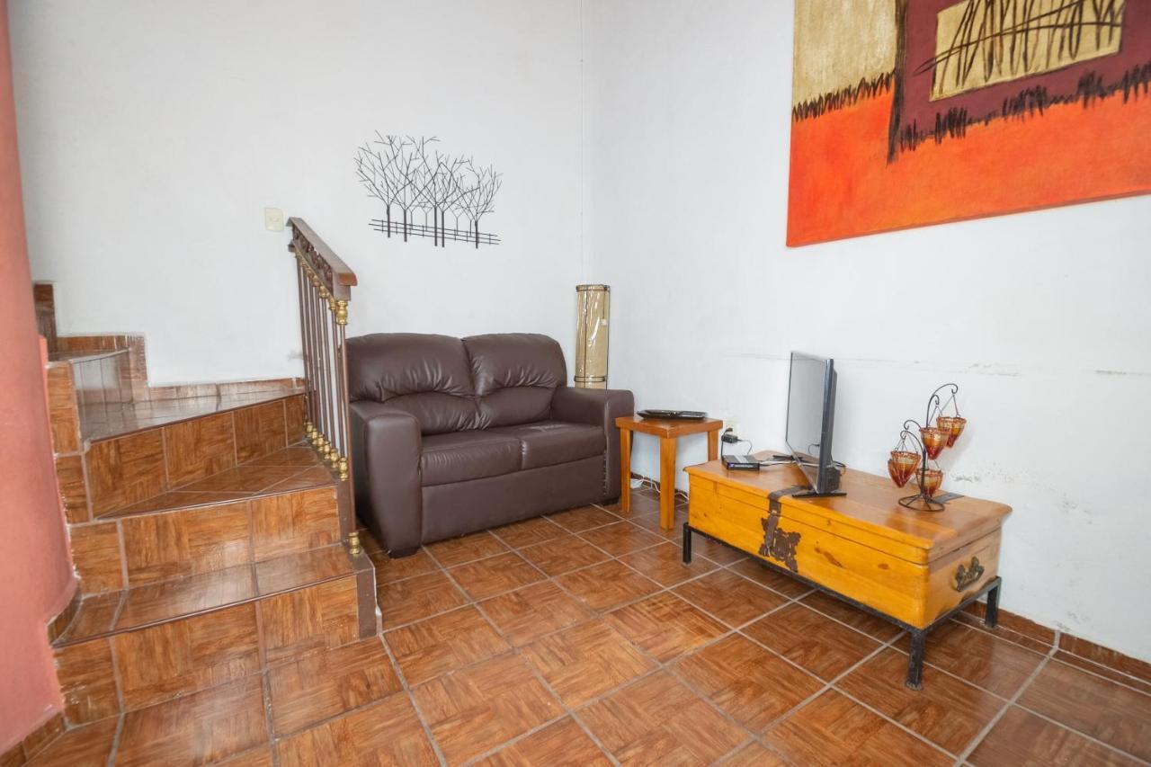Capital O Next Yard Hotel & Suites Tequisquiapan San Luis Potosi Exterior photo