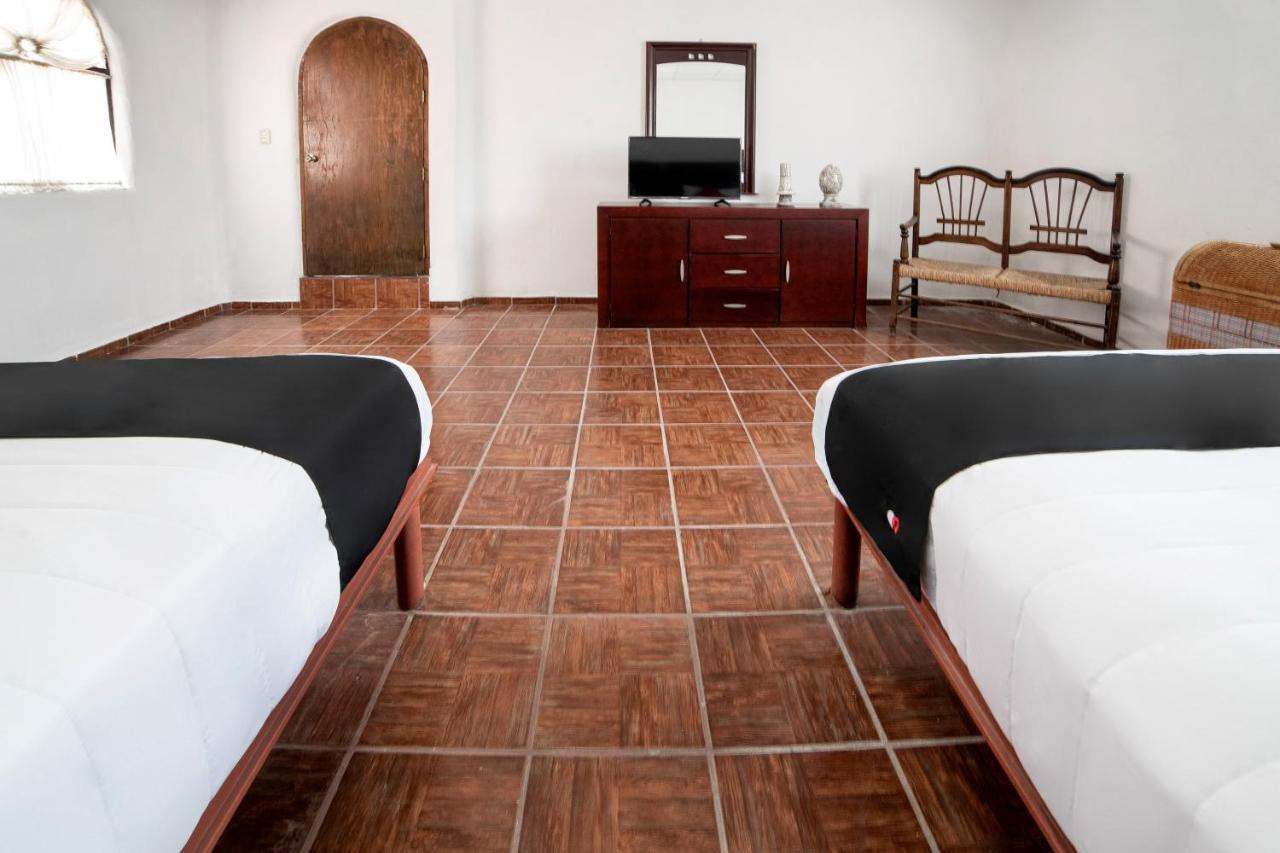 Capital O Next Yard Hotel & Suites Tequisquiapan San Luis Potosi Exterior photo